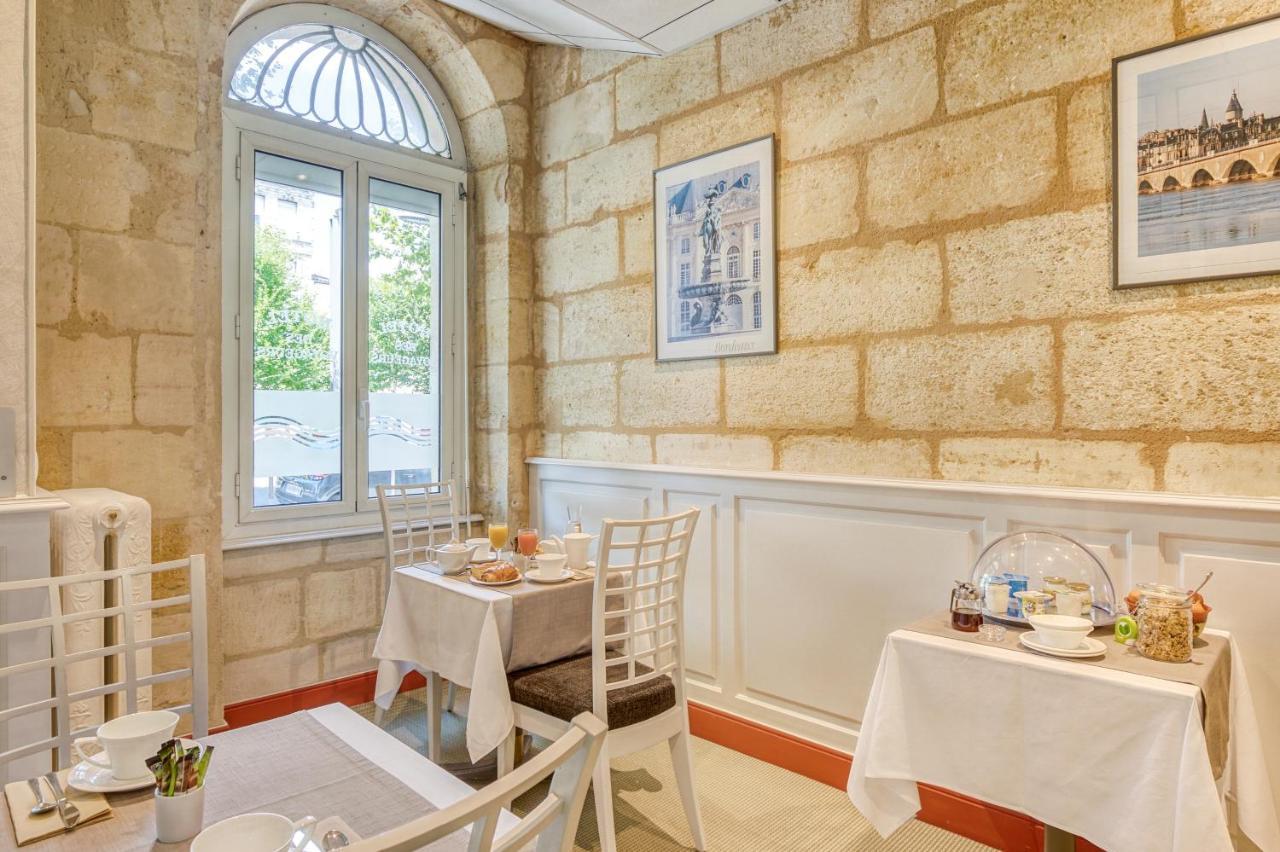Hôtel des Voyageurs Centre Bastide Bordeaux Buitenkant foto